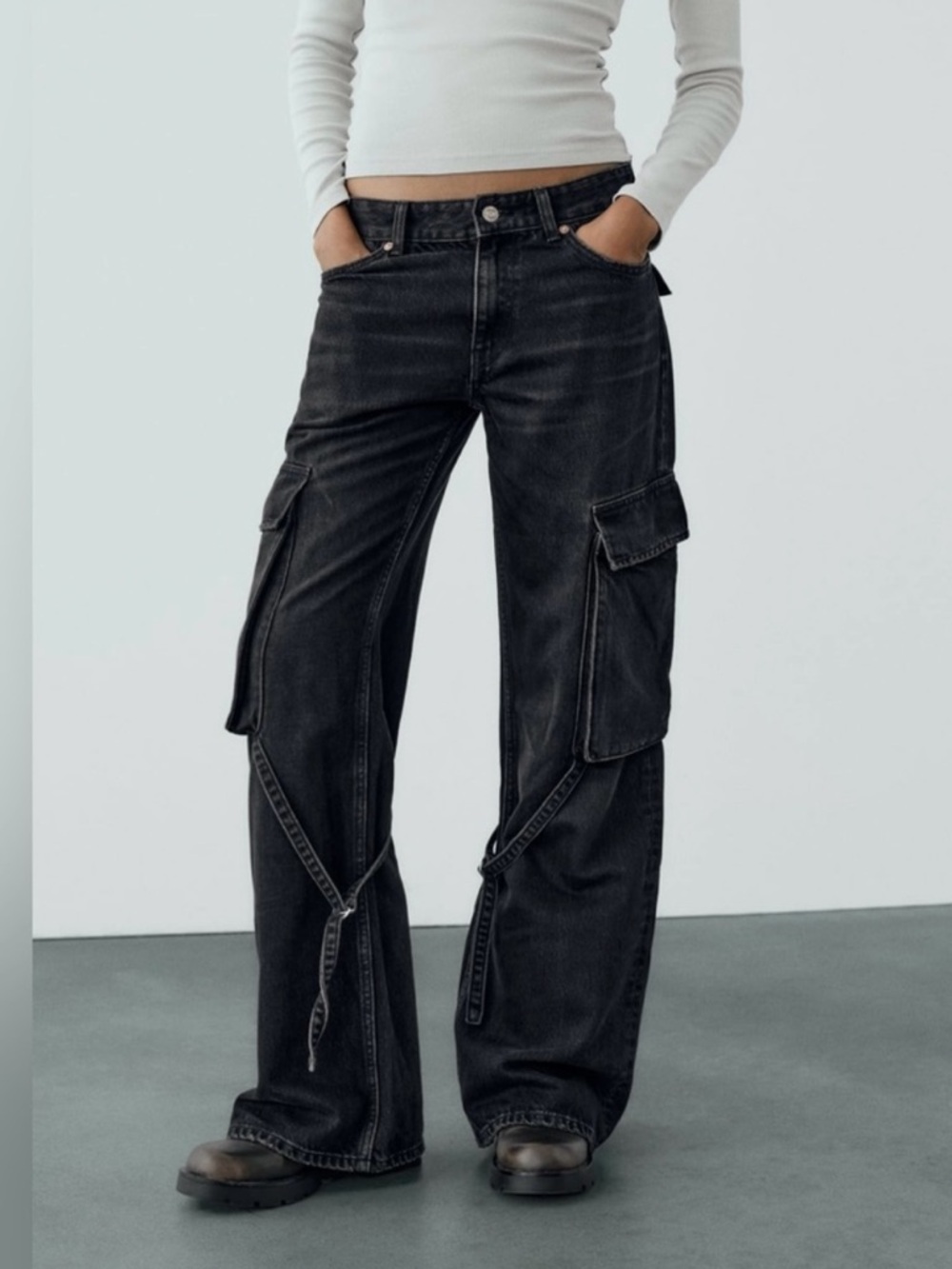 Zara‎ Black Wide Leg Cargo Jeans Size 10 
Grunge Emo Punk New with tags